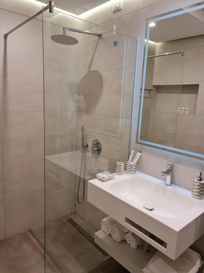 Hotel Aross Kanine Eksteriør bilde